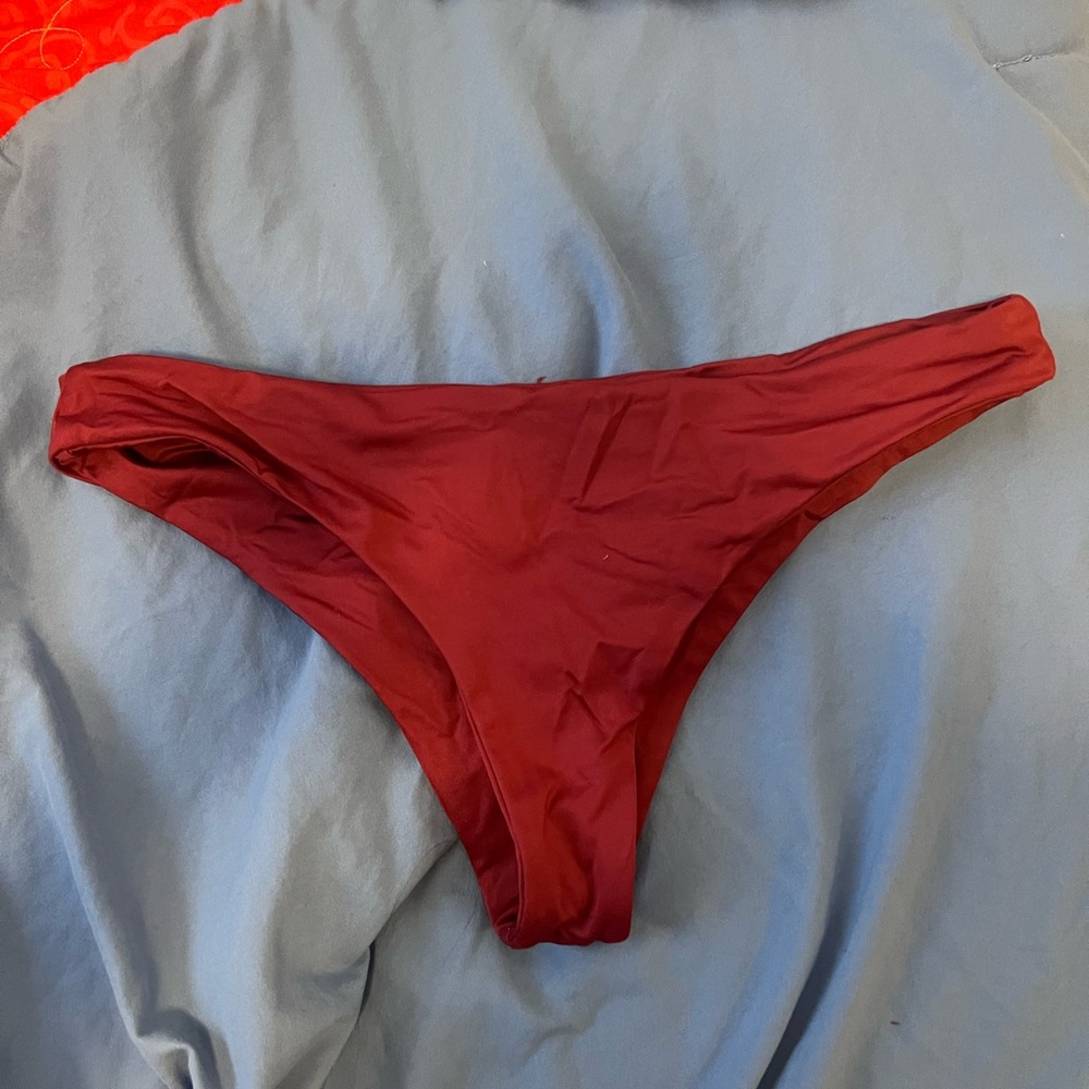 Patagonia Bikini Bottom - size small